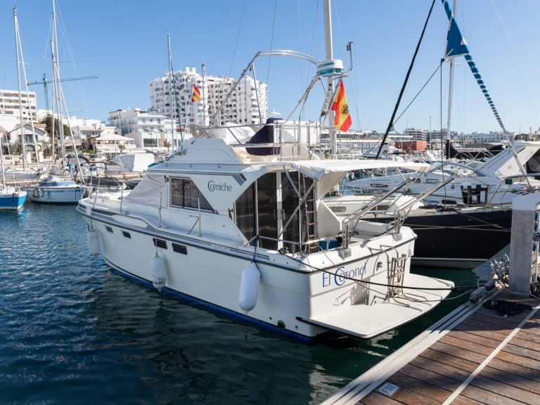 Noleggio Barca a motore a Sant Antoni de Portmany – Fairline Corniche 31 Fly