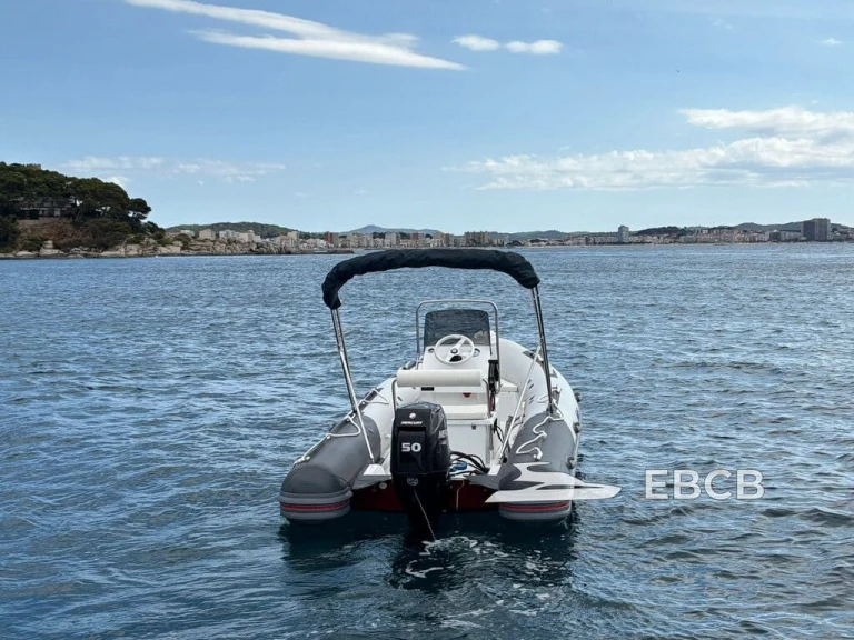 Noleggio barche Palamós economico Aura 520