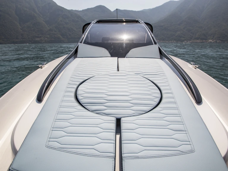 Noleggio a Salerno – Airon AMX 36 su SamBoat