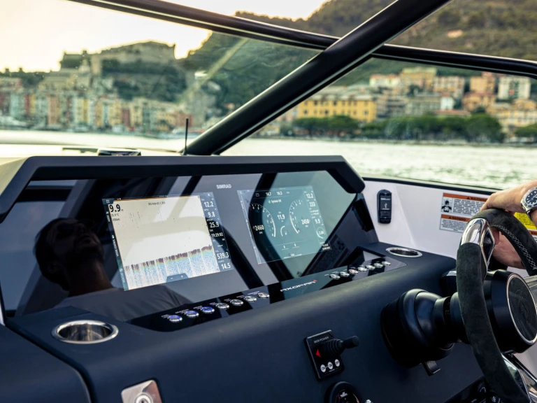 Noleggio a Napoli – Axopar Axopar 37 Sun-Top su SamBoat