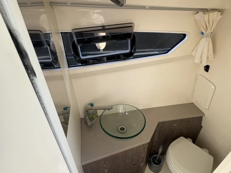 Noleggio Gommone a Mandelieu-la-Napoule – Capelli Tempest 40
