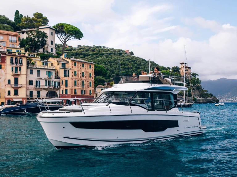 Noleggio Barca a motore a Cannes – Jeanneau Merry Fisher 1095 Fly