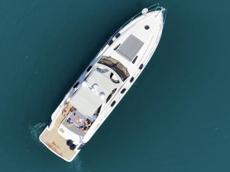 Noleggio Barca a motore Princess con patente nautica
