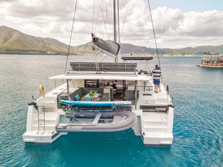 Noleggiare una Fountaine Pajot Tanna 47 a Marmaris
