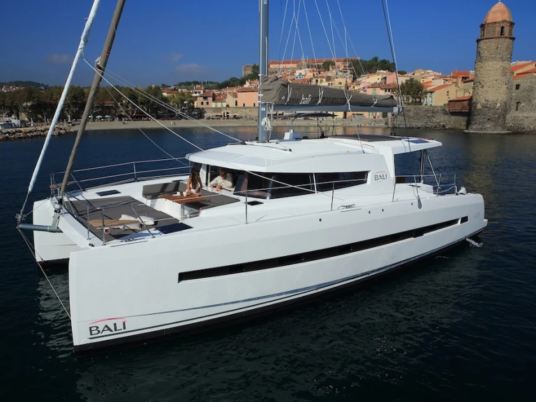 Noleggiare una Bali Bali 4.5 a Punat