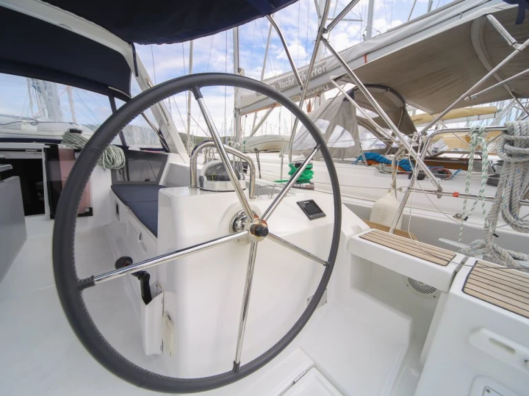 Bénéteau Oceanis 45 da affittare a  Bas du Fort
