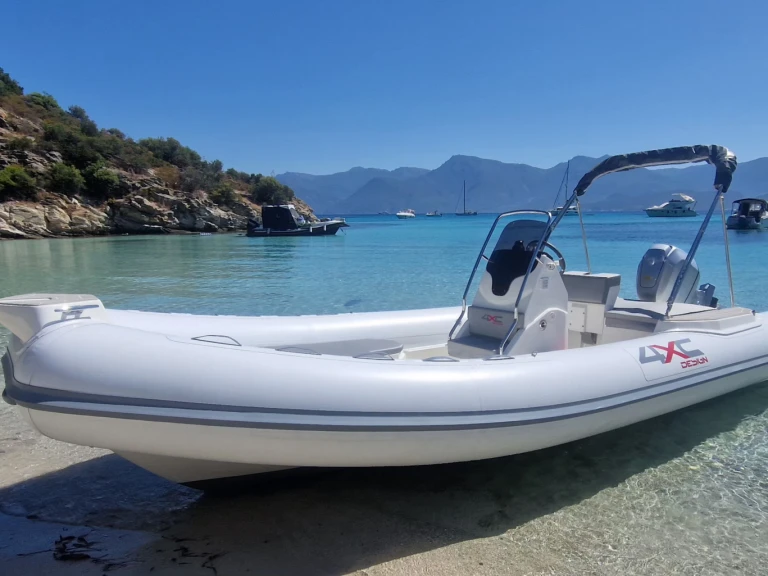 Noleggio Gommone a San Fiorenzo – 4XC HA20