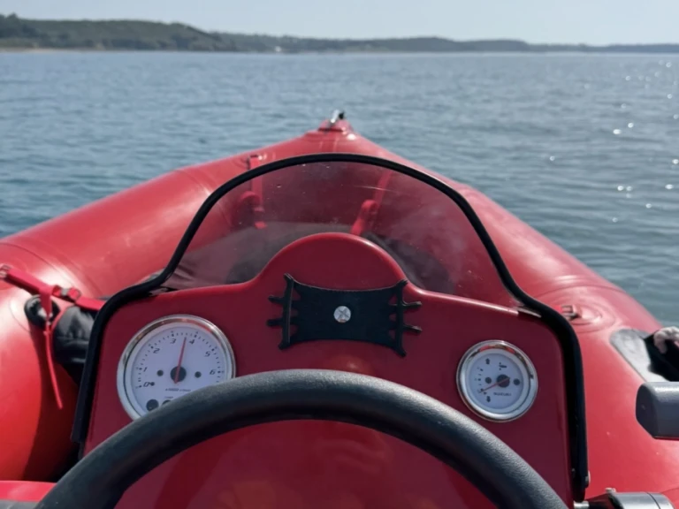Zodiac MK 2 Futura da affittare a  Erquy