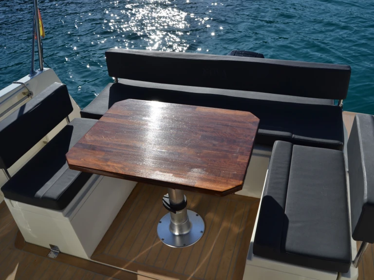 Noleggio barche Cala d'Or economico M9 CABIN