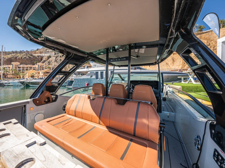 Noleggio barche Altea economico saxdor 320GTO