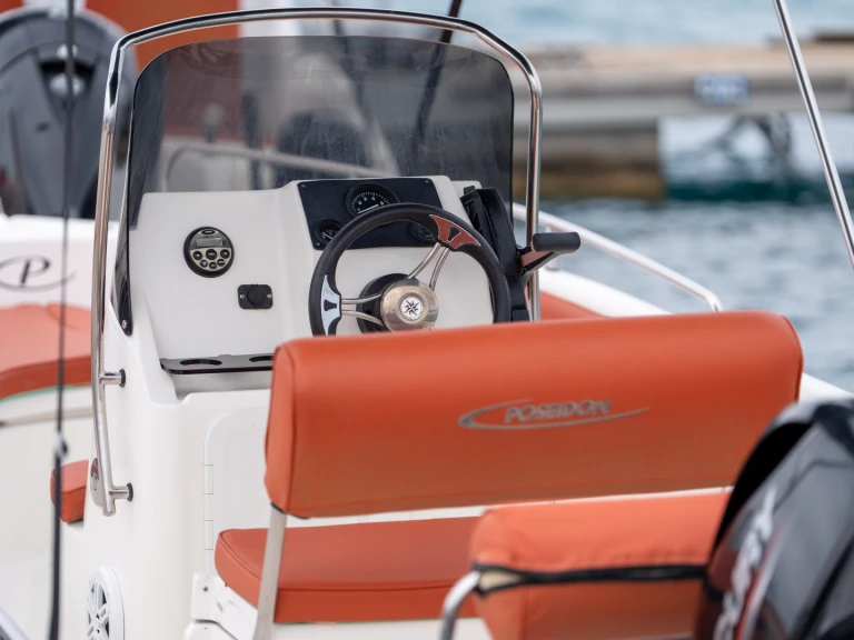 Poseidon BLU WATER 185 da affittare a  Rodi (Citta)