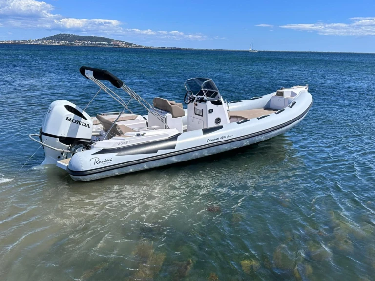 Noleggiare una Ranieri Cayman 23 Sport a Sète