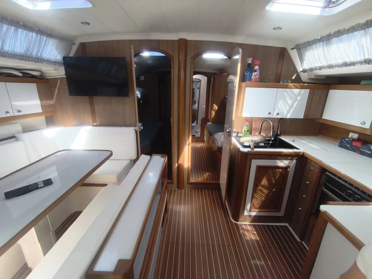 Noleggiare una Ocean Yachts Ocean Star 51.2 a Néa Michanióna