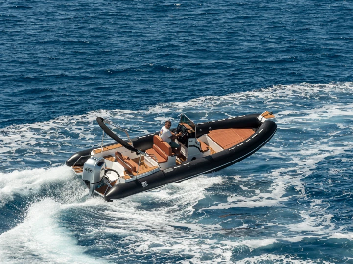 Noleggio a Trogir – Tiger 740 Pro Line su SamBoat