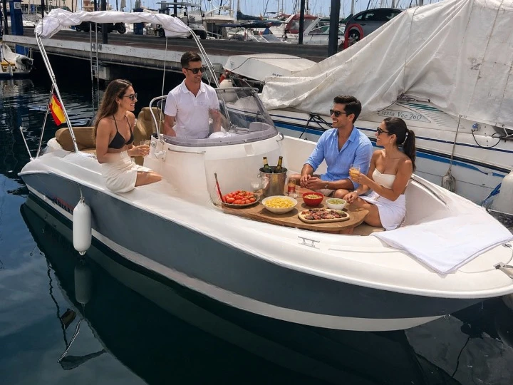 Noleggio barche Alicante economico 2