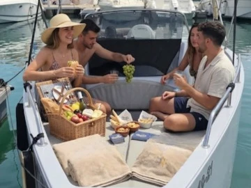 Noleggio barche Nuva Nuva M6 Open a Alicante su Samboat