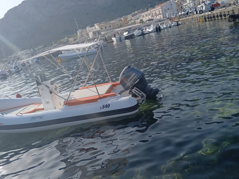 Noleggio barche Isola delle Femmine economico Bwa 4.80