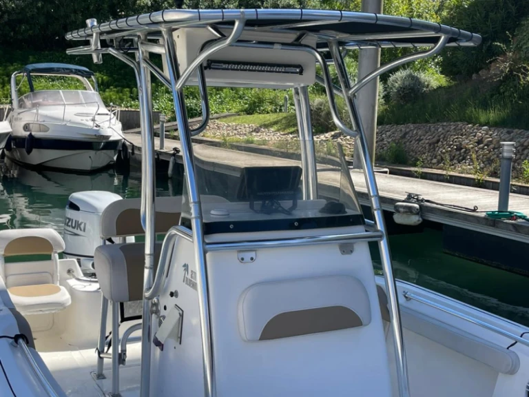 Noleggio Barca a motore Key-West con patente nautica