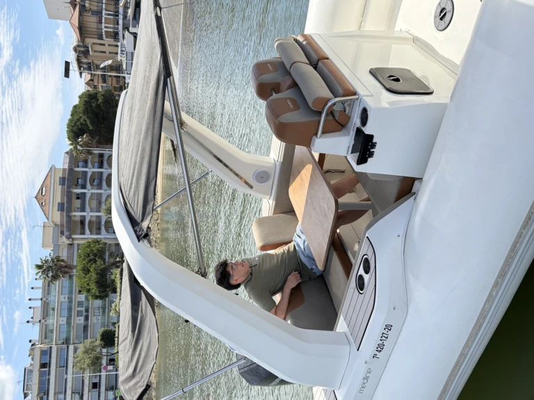 Noleggio barche Zodiac Medline 7.5 a Arcachon su Samboat