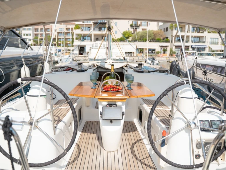 Noleggio Barca a vela a Tivat – Jeanneau Sun Odyssey 40.3