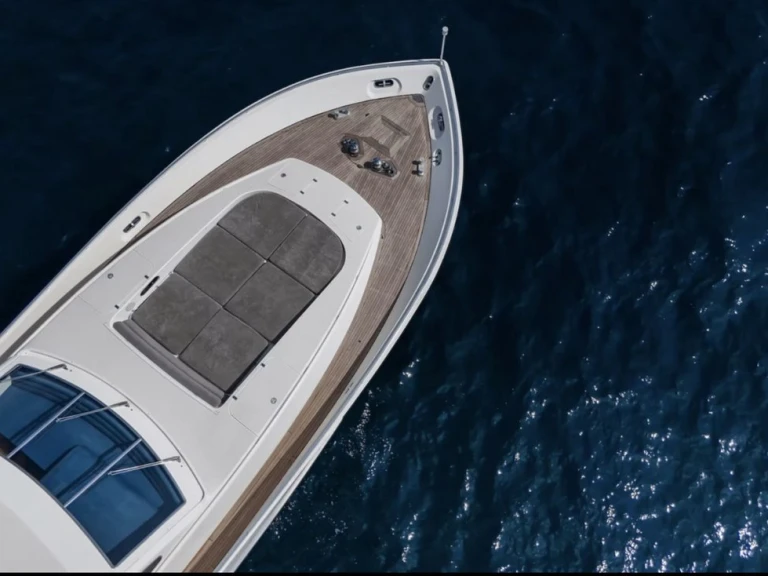 Noleggio a Port Grimaud – Cantieri di Arno Leopard 27 su SamBoat