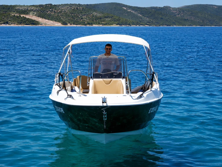 Noleggio a Alcocéber – AQUA 620 su SamBoat