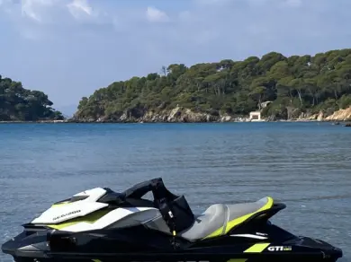 Noleggio barche La Londe-les-Maures economico GTI 130