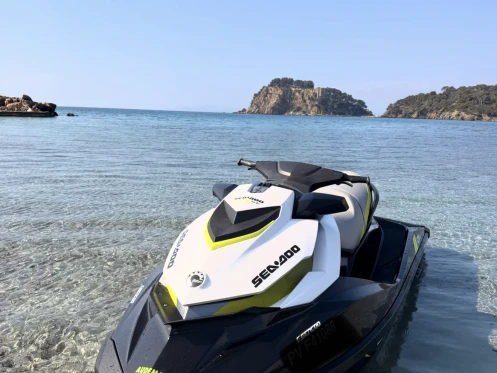 Noleggio Moto d'acqua a La Londe-les-Maures – Sea-Doo GTI 130