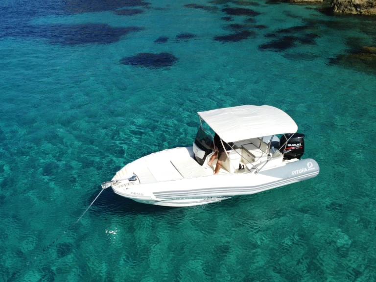 Noleggiare una Zodiac N-ZO 600 a Santa Eulària des Riu