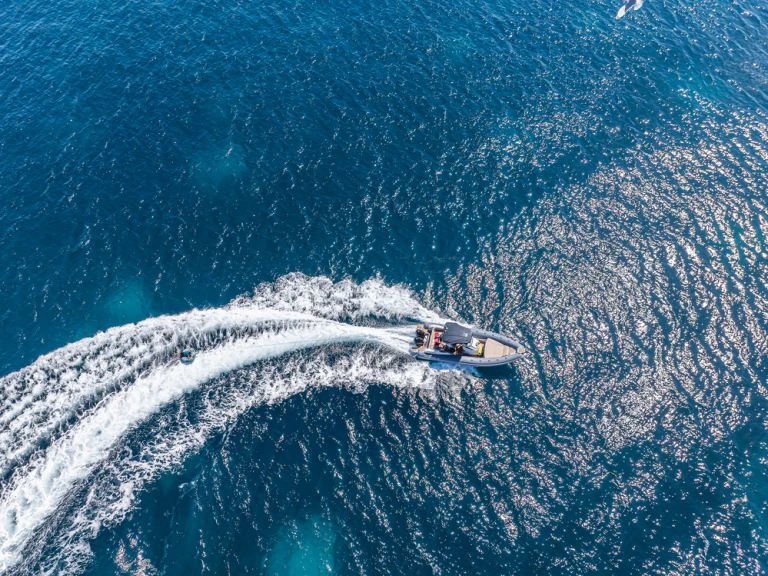 Noleggio a Altea – Italboats Stingher 28GT Lux su SamBoat