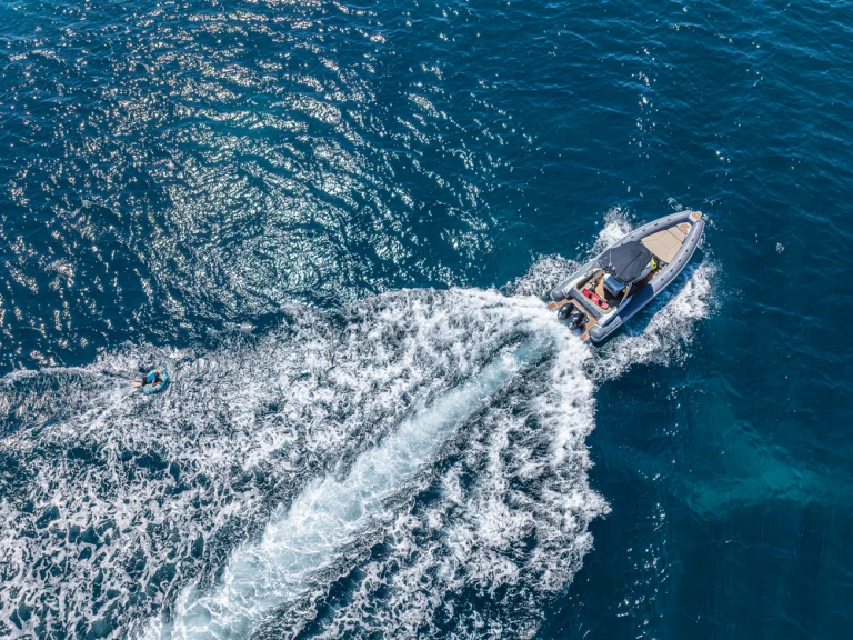 Noleggio barche Italboats Stingher 28GT Lux a Altea su Samboat