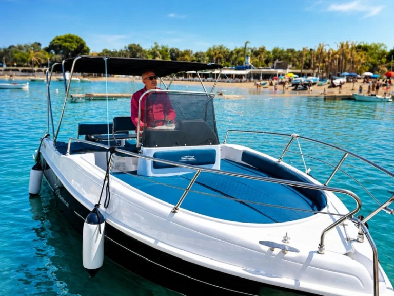 Blumax Blumax 23 open da affittare a  Taormina