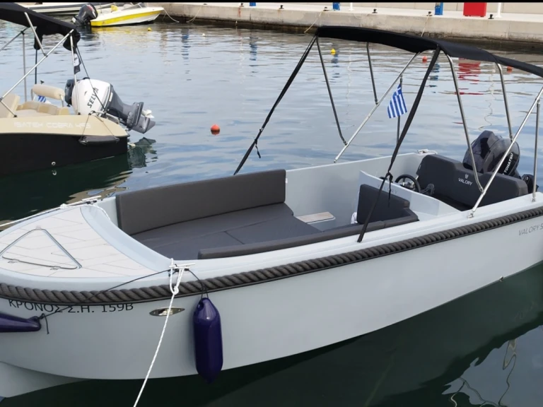 Noleggio Barca a motore con o senza skipper Valory a Cannes