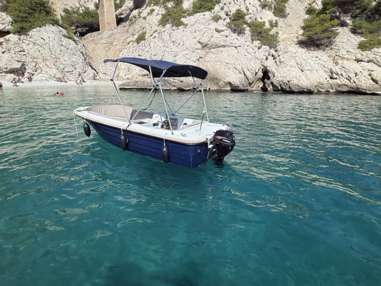 Yacht di lusso a noleggio a Marsiglia al miglior prezzo