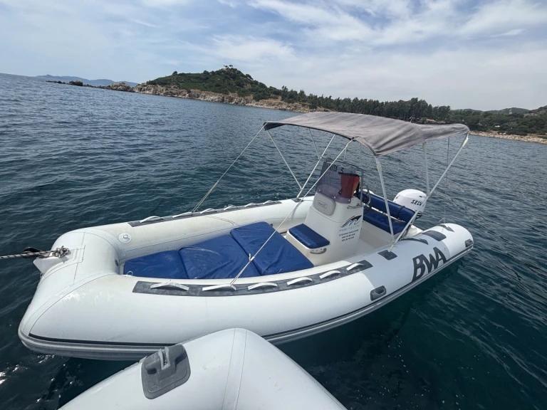 Noleggio barche Bwa 540 a Costa Rei su Samboat