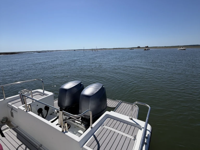 Noleggio a Arcachon – Beacher Beacher V8 su SamBoat