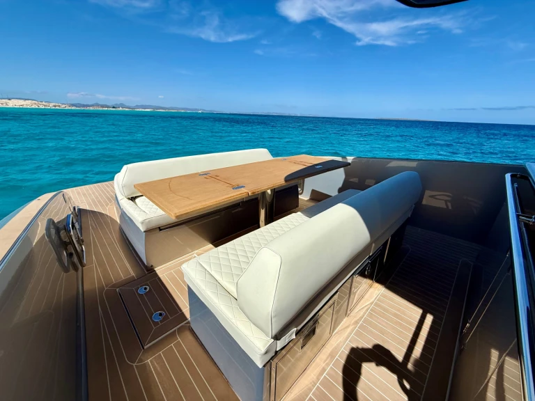 Noleggio barche Solaris Power Solaris Power Open 40 a Spagna su Samboat