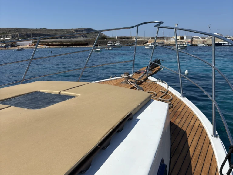 Noleggio a Gozo – Custom Made Duffy & Duffy su SamBoat