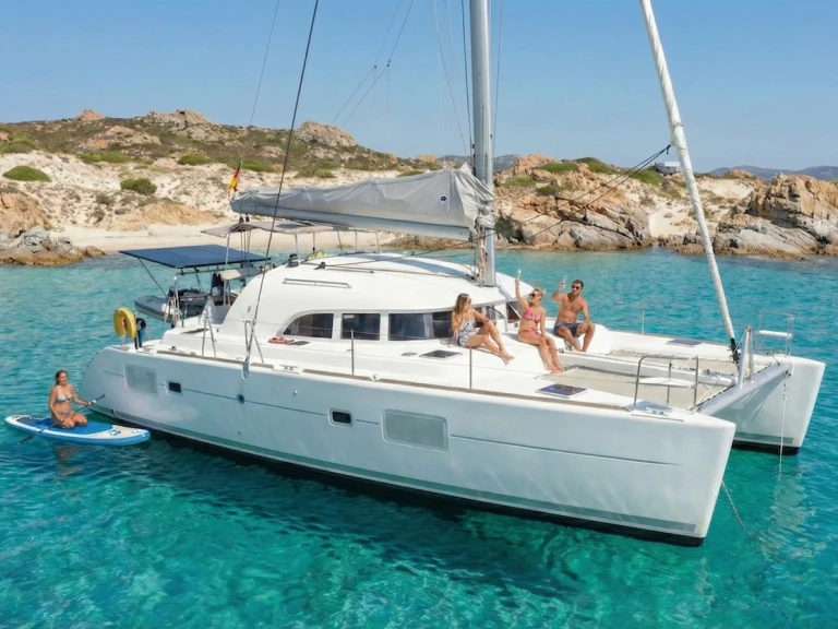 Lagoon Lagoon 380 S2 da affittare a  La Caletta