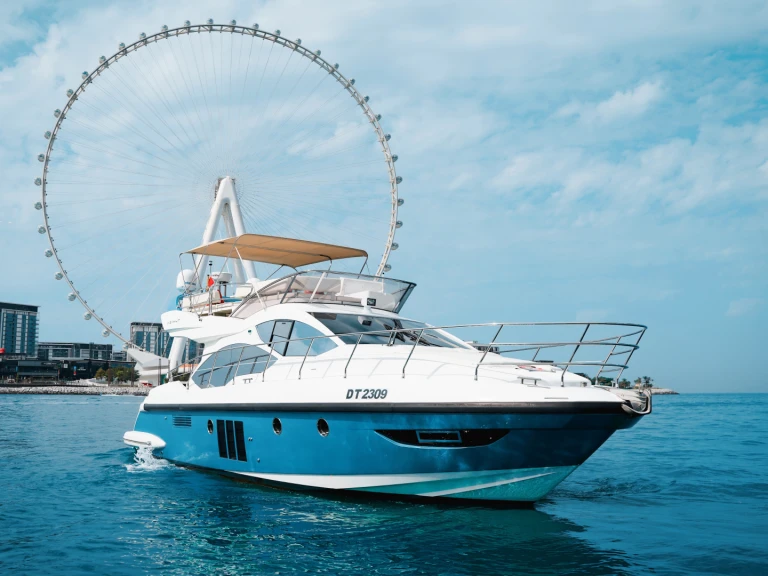 Noleggio barche Azimut Azimut 50 X33 a Dubai Marina su Samboat