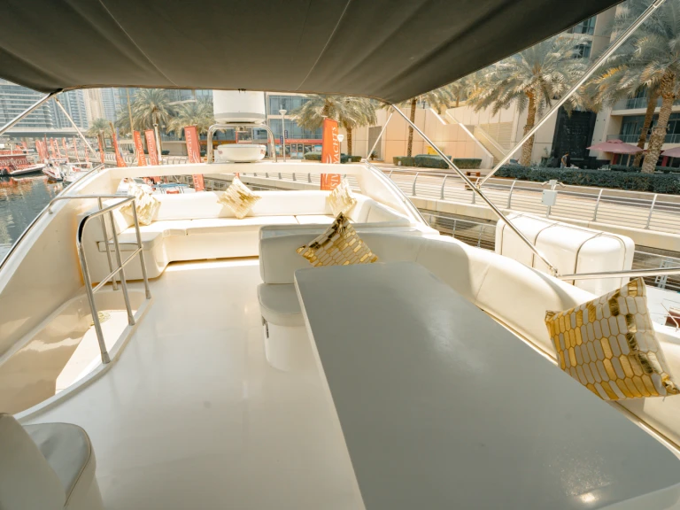 Noleggio Yacht di lusso con o senza skipper  a Dubai Marina