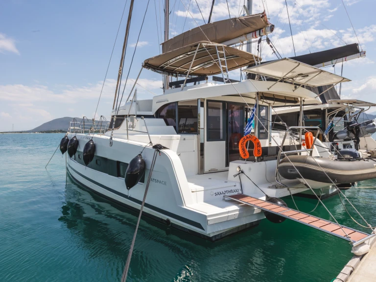 Noleggio Catamarano con o senza skipper Bali a Ligia