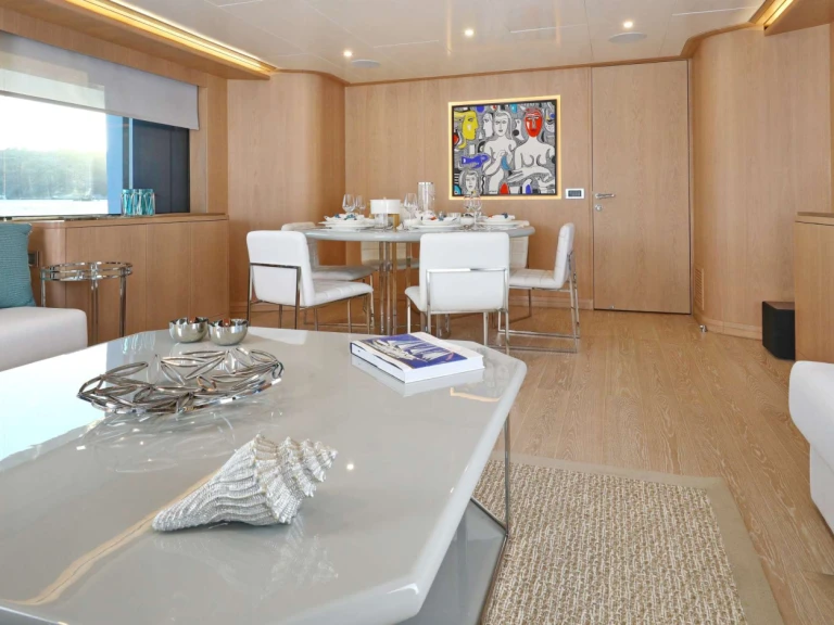 Noleggio Yacht di lusso Aegean Build con patente nautica