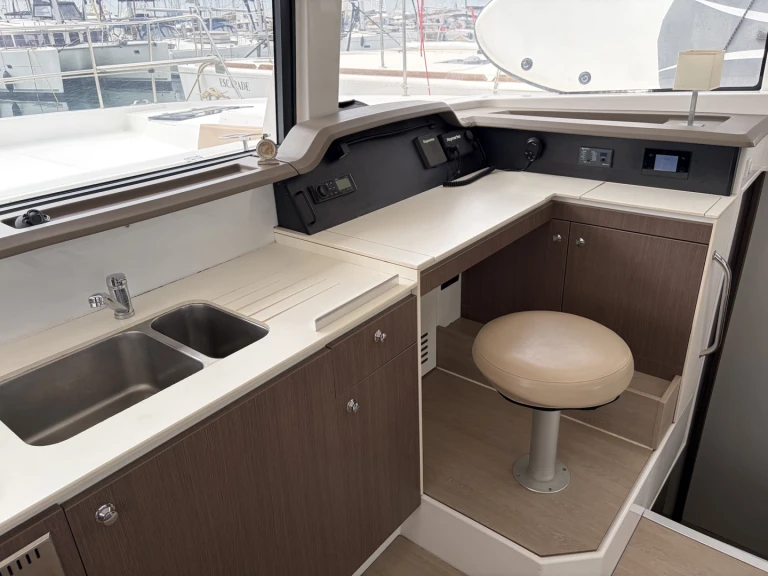Noleggio a Álimos – Bali Bali 4.1 su SamBoat