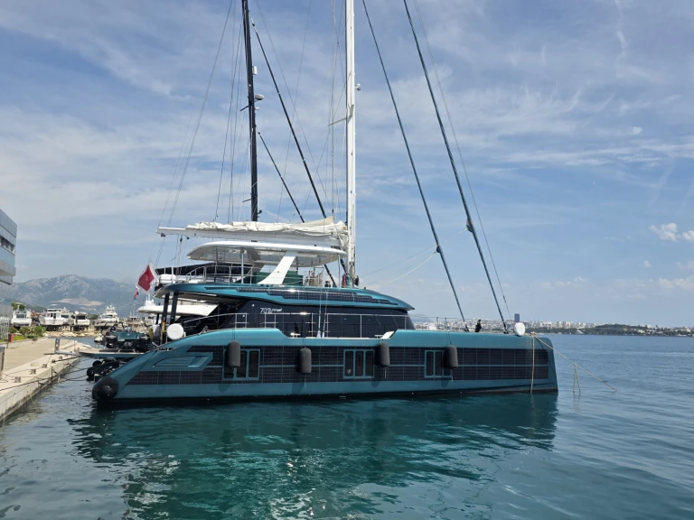 Noleggio Catamarano con o senza skipper Sunreef a Kaštel Gomilica