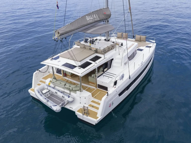 Noleggio Catamarano a Castelli – Bali Bali 4.6