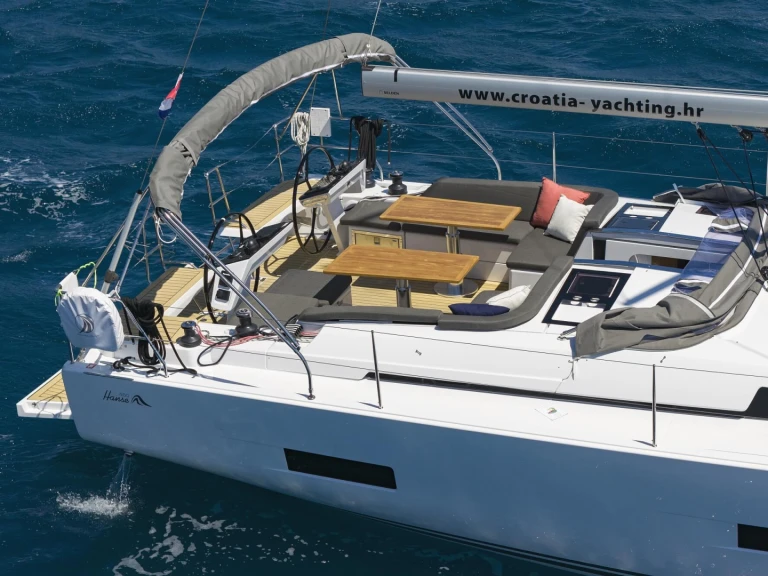 Noleggio barche Castelli economico Hanse 460