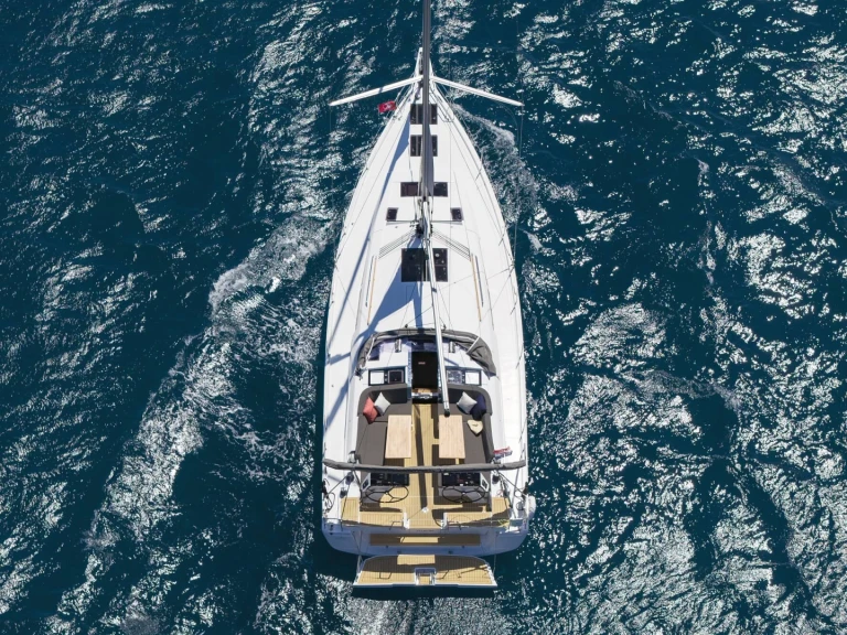 Noleggio Barca a vela a Castelli – Hanse Hanse 460