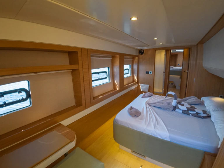 Noleggio Catamarano Bali con patente nautica