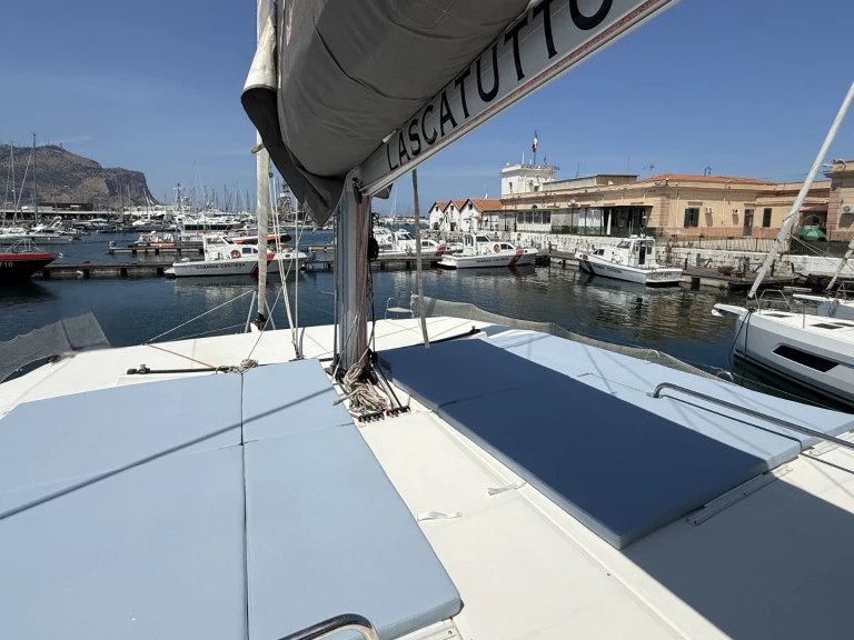 Noleggio barche Palermo economico Dufour Catamarans 48 Sail